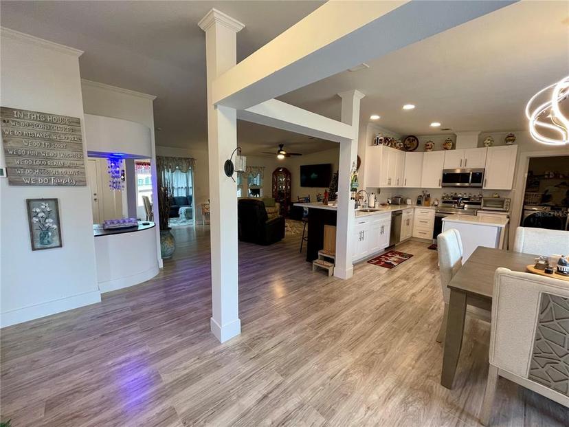 Picture of 118 Forest Boulevard, Wildwood FL 34785