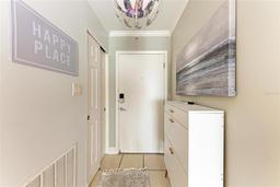 Picture of 115 Tyler Drive Unit 203, Sarasota, FL 34236
