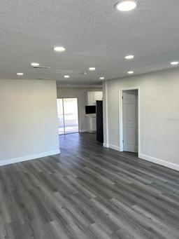 Picture of 7222 Riverwood Boulevard, Tampa, FL 33615