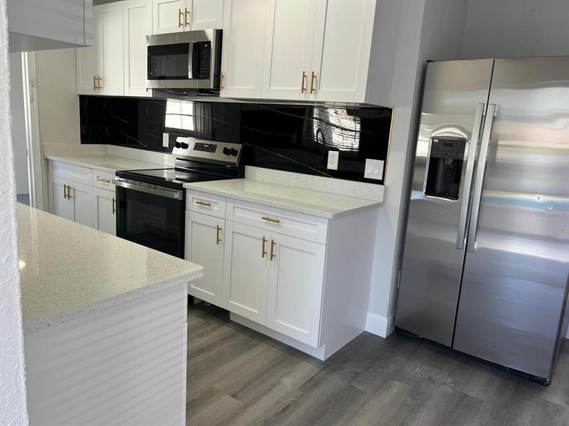 Picture of 7222 Riverwood Boulevard, Tampa FL 33615