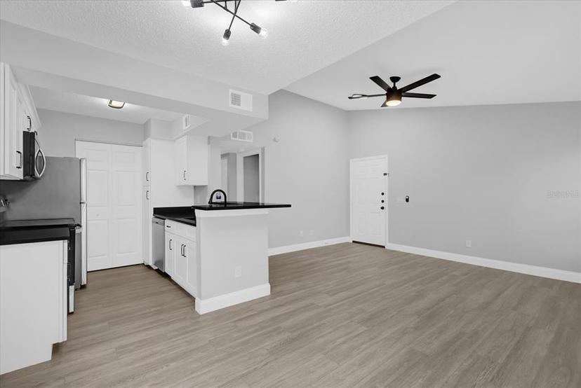 Picture of 1035 S Hiawassee Road Unit 2722, Orlando FL 32835