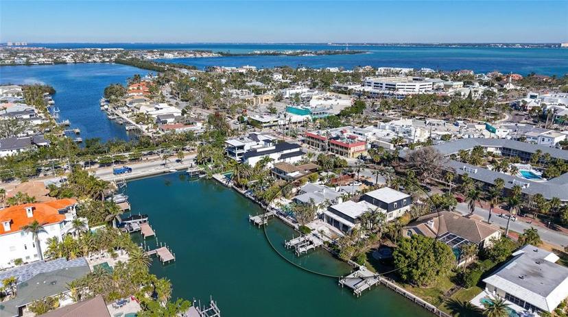 Picture of 515 S Washington Drive, Sarasota FL 34236