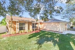 Picture of 13303 Pinyon Drive, Clermont, FL 34711