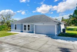 Picture of 905 Gascony Court, Kissimmee, FL 34759