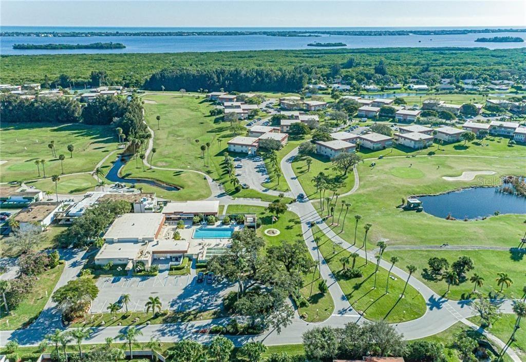 Picture of 28 Pine Arbor Lane Unit 206, Vero Beach, FL 32962