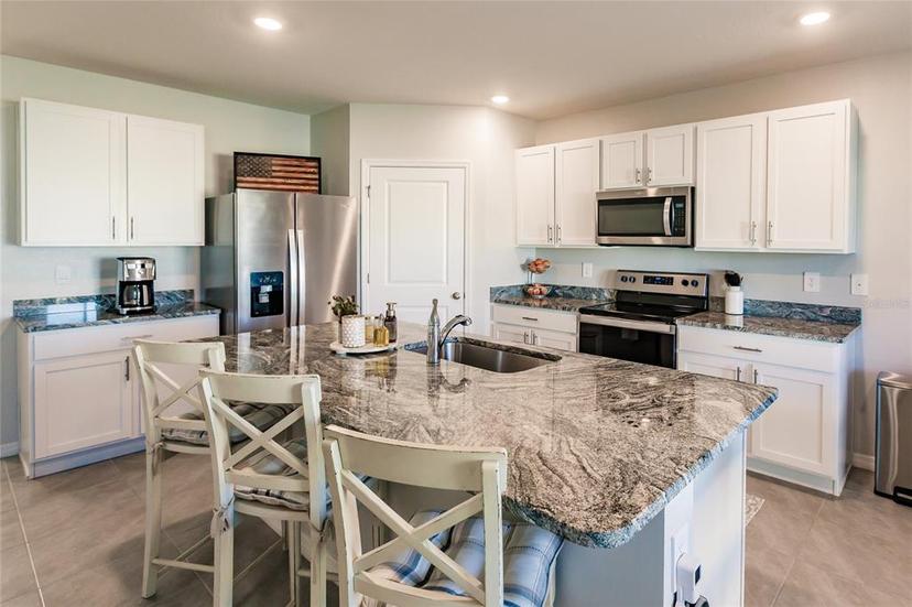 Picture of 17921 Canopy Place, Bradenton FL 34211