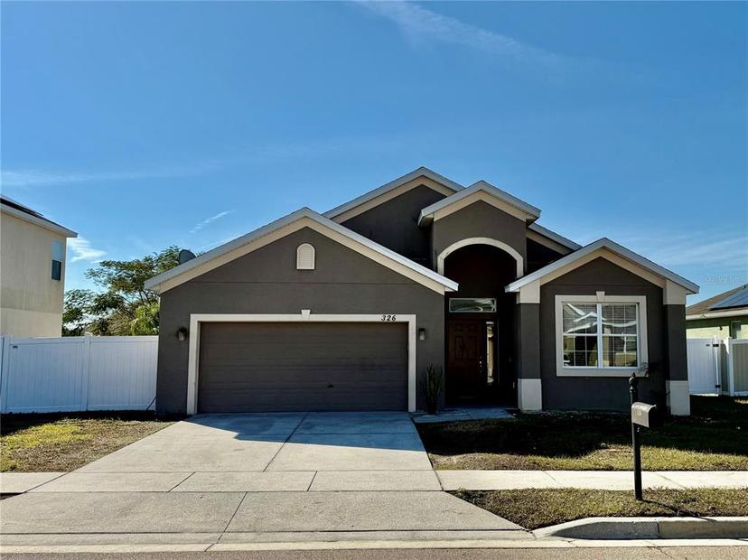 Picture of 326 Highland Meadows Avenue, Davenport FL 33837