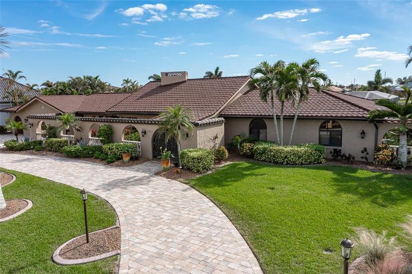 Picture of 1925 Jamaica Way, Punta Gorda FL 33950