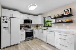 Picture of 3415 51St Avenue Circle W Unit 206, Bradenton, FL 34210