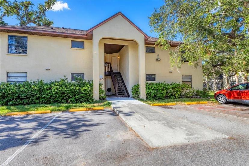 Picture of 845 Mecca Drive Unit D, Sarasota FL 34234