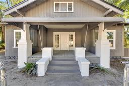 Picture of 907 E North Bay Street, Tampa, FL 33603