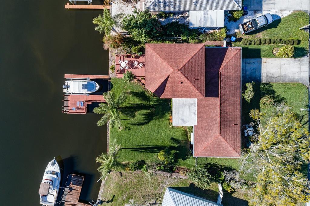 Picture of 9440 Sun Isle Drive Ne, St Petersburg, FL 33702