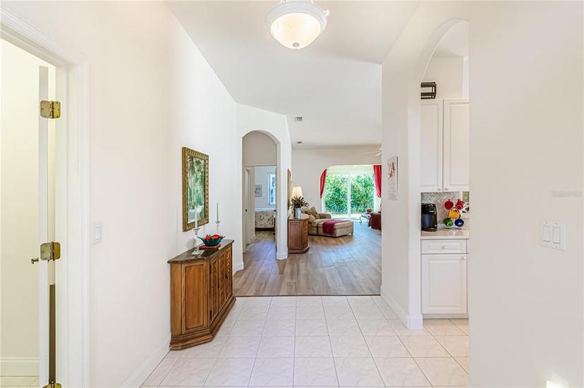 Picture of 106 Corte Del Asolo, Venice FL 34285