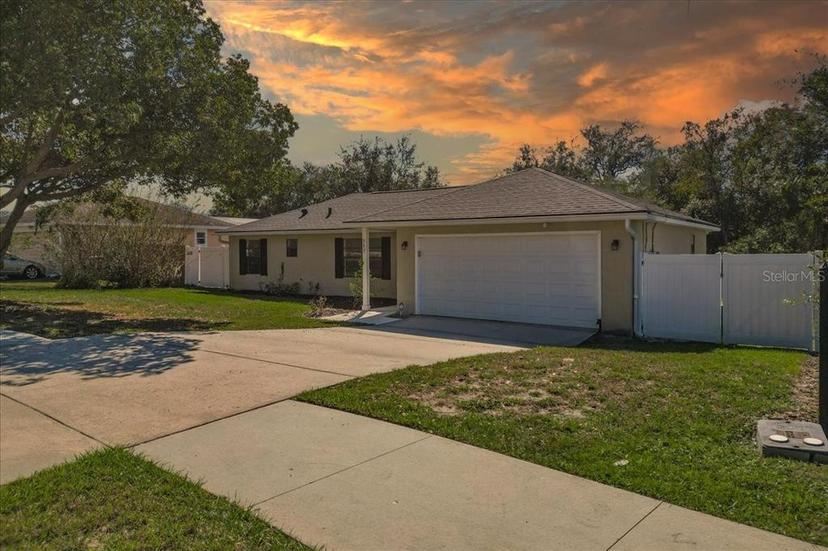 Picture of 552 Nardello Drive, Deltona FL 32725