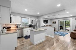 Picture of 1640 Juno Trail Unit 205A, Astor, FL 32102