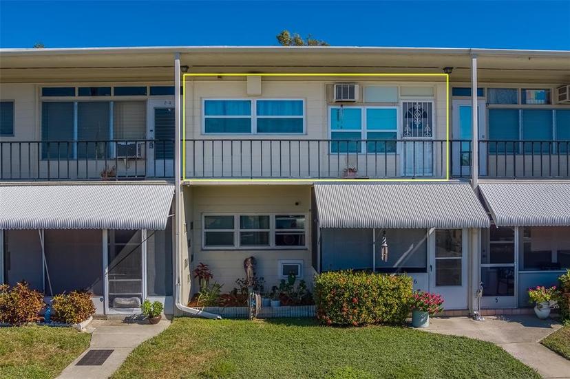 Picture of 4001 58Th Street N Unit 20, Kenneth City FL 33709