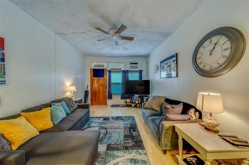 Picture of 4001 58Th Street N Unit 20, Kenneth City FL 33709