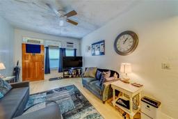 Picture of 4001 58Th Street N Unit 20, Kenneth City, FL 33709