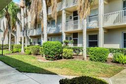 Picture of 8735 Olde Hickory Avenue Unit 8108, Sarasota, FL 34238