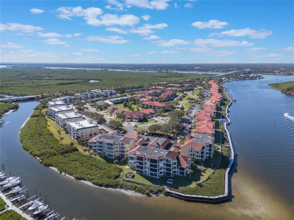 Picture of 460 Bouchelle Drive Unit 305, New Smyrna Beach, FL 32169