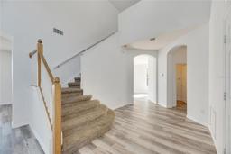 Picture of 11217 Avery Oaks Drive, Tampa, FL 33625