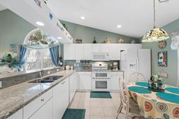Picture of 4727 Tivoli Avenue, Sarasota, FL 34235