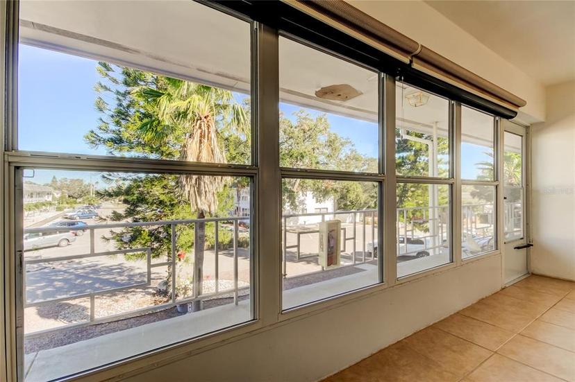 Picture of 1221 Drew Street Unit E11, Clearwater FL 33755