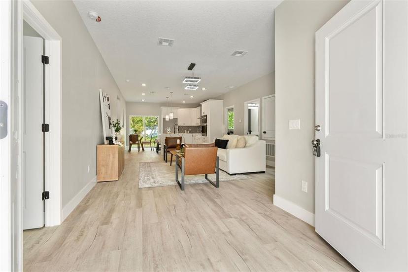 Picture of 205 E 17Th Street, Apopka FL 32703
