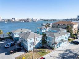 Picture of 483 E Shore Drive Unit D4, Clearwater Beach, FL 33767