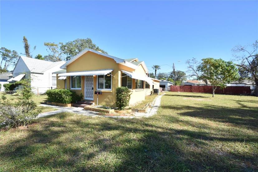 Picture of 1360 Prescott Street S, St Petersburg FL 33712