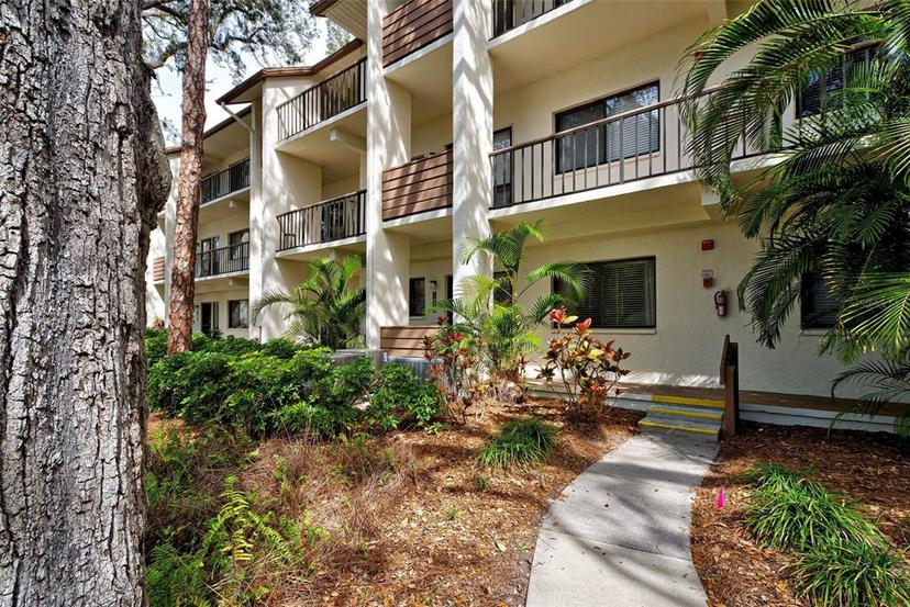 Picture of 1174 Bird Bay Way Unit 107, Venice FL 34285