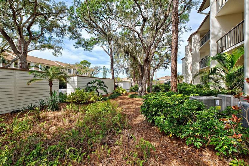 Picture of 1174 Bird Bay Way Unit 107, Venice FL 34285