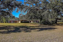 Picture of 10525 Hilltop Drive, New Port Richey, FL 34654