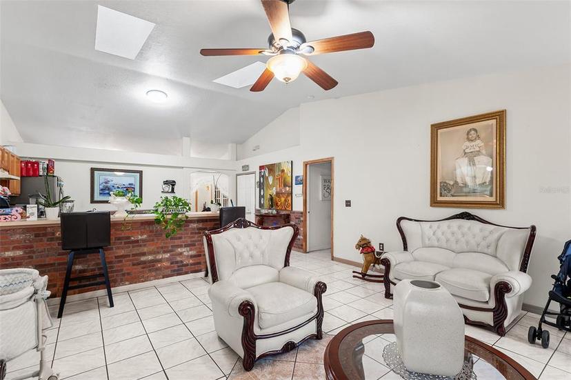 Picture of 1028 Dampierre Court, Kissimmee FL 34759