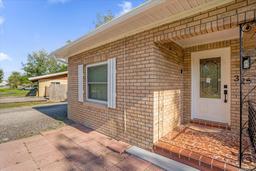Picture of 32 Virginia Avenue, Deland, FL 32724