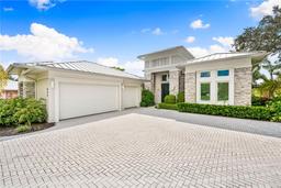 Picture of 931 Bayshore Road, Nokomis, FL 34275