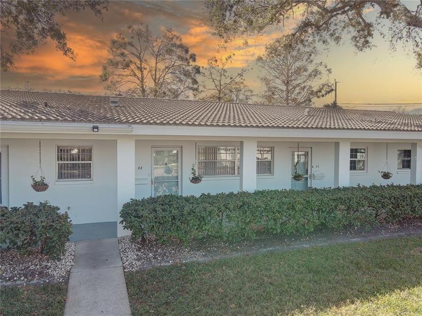 Picture of 11200 102Nd Avenue Unit 44, Seminole FL 33778