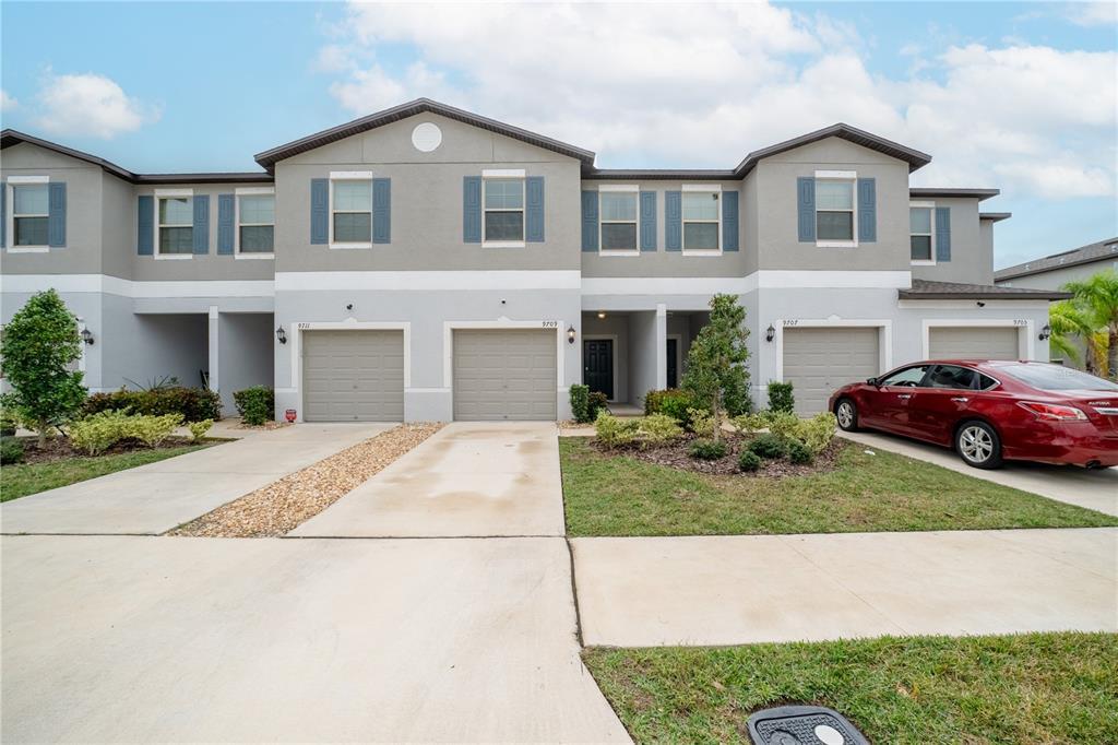 Picture of 9709 Pembrooke Pines Drive, Sun City Center, FL 33573