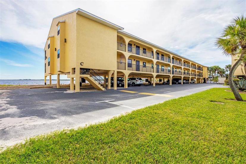 Picture of 14459 River Beach Drive Unit 118, Port Charlotte FL 33953