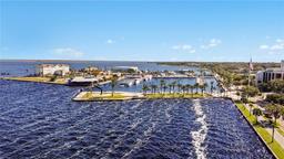 Picture of 225 W Seminole Boulevard Unit 206, Sanford, FL 32771