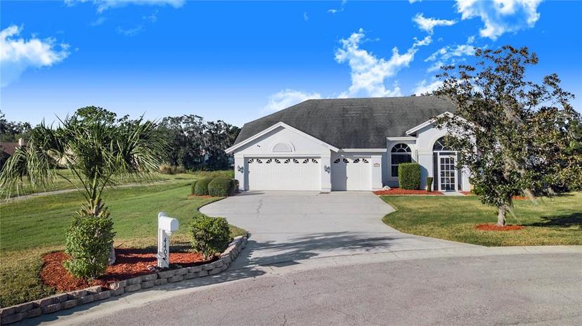 Picture of 4402 Fairway Oaks Court, Mulberry FL 33860