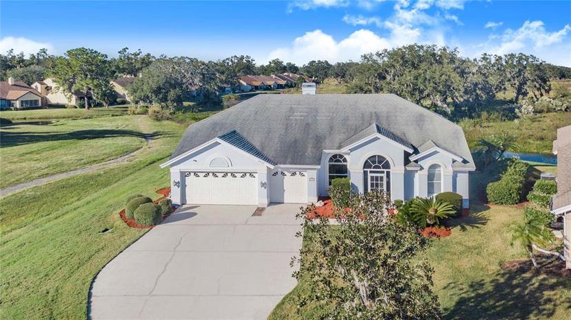 Picture of 4402 Fairway Oaks Court, Mulberry FL 33860