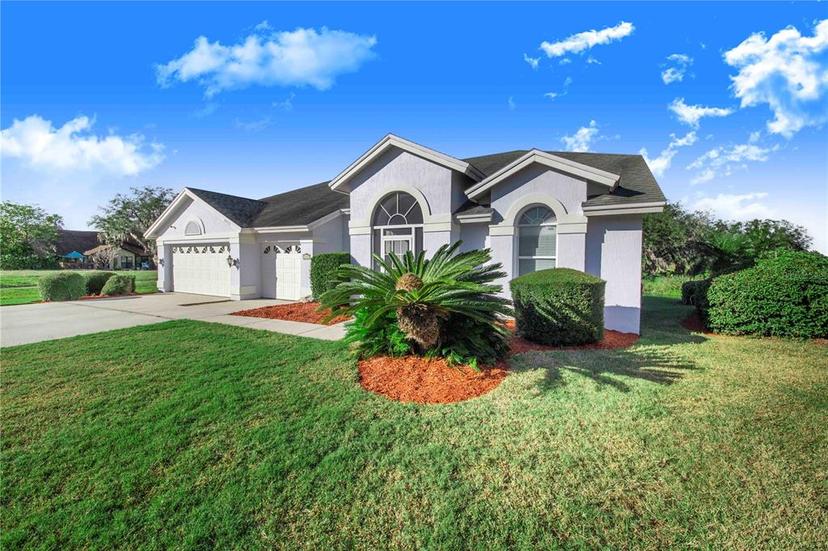 Picture of 4402 Fairway Oaks Court, Mulberry FL 33860