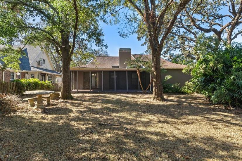 Picture of 11315 N Ola Avenue, Tampa FL 33612