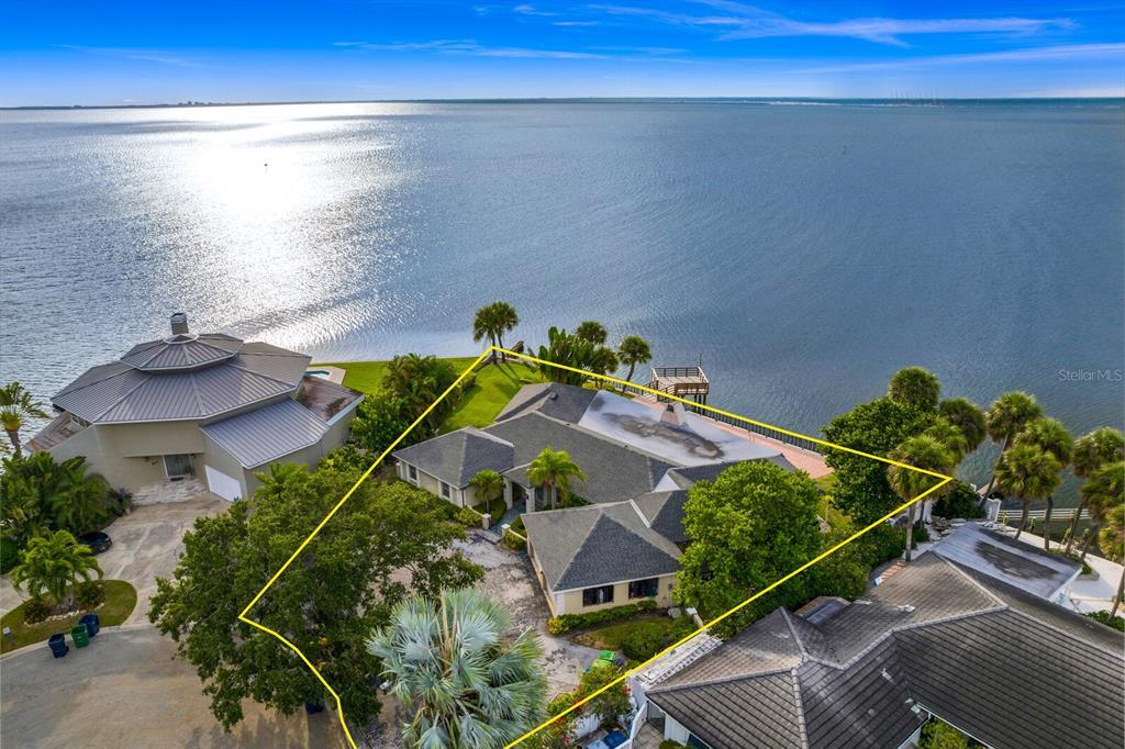 Picture of 5033 W San Miguel Street, Tampa, FL 33629