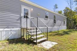 Picture of 1328 County Road 305, Bunnell, FL 32110