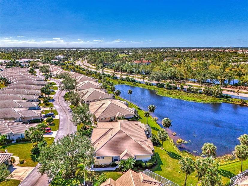Picture of 1599 Monarch Drive Unit 1599, Venice FL 34293