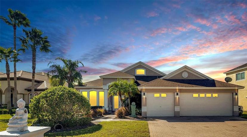 Picture of 10511 Martinique Isle Drive, Tampa FL 33647