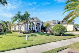 Picture of 10511 Martinique Isle Drive, Tampa, FL 33647