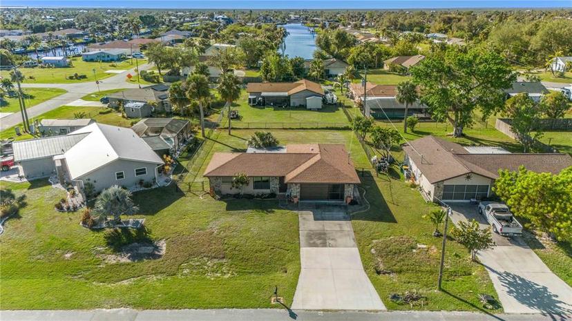 Picture of 18511 Lake Worth Boulevard, Port Charlotte FL 33948